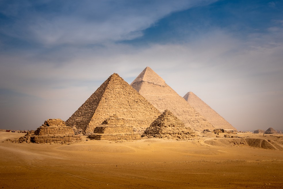 A Grande Pirâmide de Gizé, Egito — Foto: Kitti Boonnitrod/Getty Images