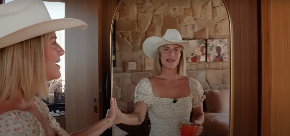 Giovanna Ewbank faz tour pela casa do rancho — Foto: Reprodução/Youtube