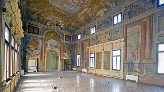Palácio na Itália repleto de afrescos incríveis pode ser seu por R$ 35 milhões