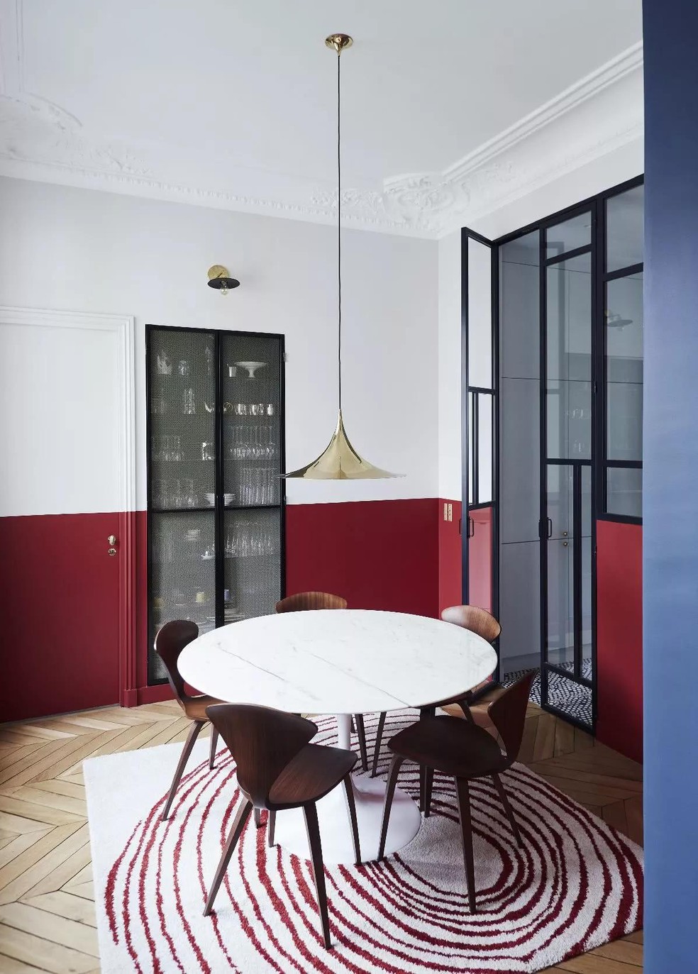Mesa Saarinen: ideias para usar a peça icônica na decoração (Foto: Divulgação) — Foto: Casa Vogue