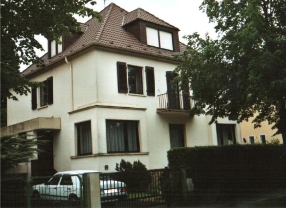 Casa na rua Goethestrasse, em Bad Nauheim, bairro de Frankfurt, onde Elvis conheceu Priscila — Foto: Reprodução/Facebook Elvis Presley Fans