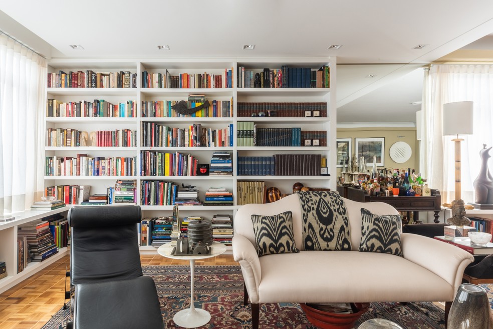 Sala de leitura aconchegante: 10 ideias de decoração para se inspirar