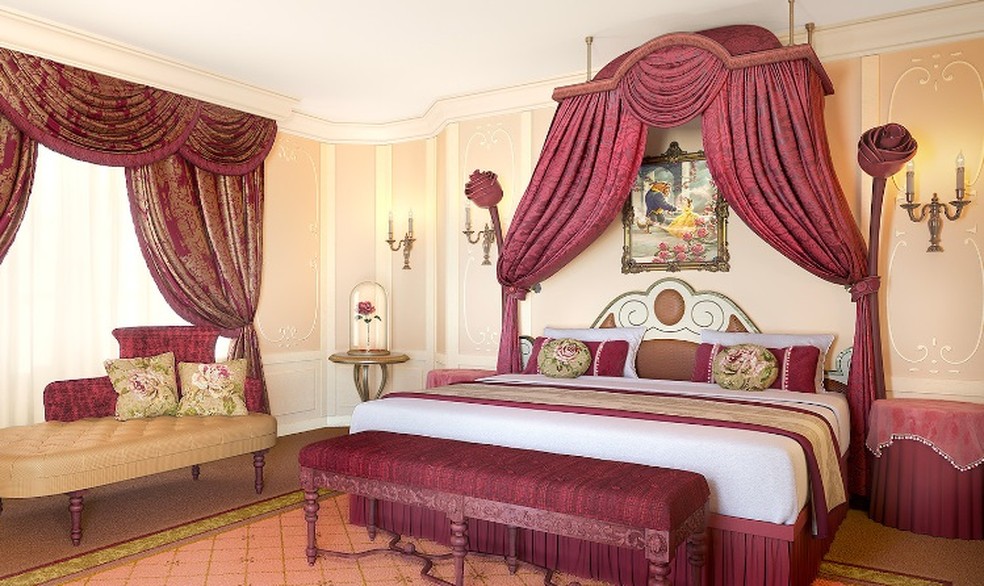 Suíte inspirada em 'A Bela e a Fera' no hotel 5 estrelas da Disney em Paris — Foto: Divulgação
