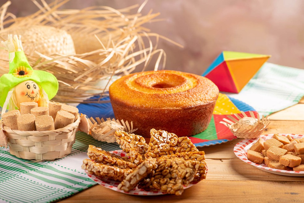 As comidas típicas de festa junina refletem a miscigenação brasileira — Foto: Getty Images