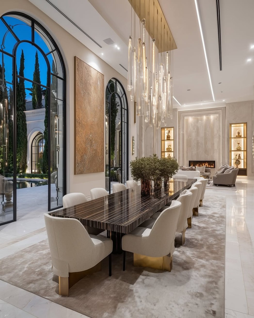 Por dentro de mansão de R$ 3,5 bilhões em Hollywood — Foto: Divulgação