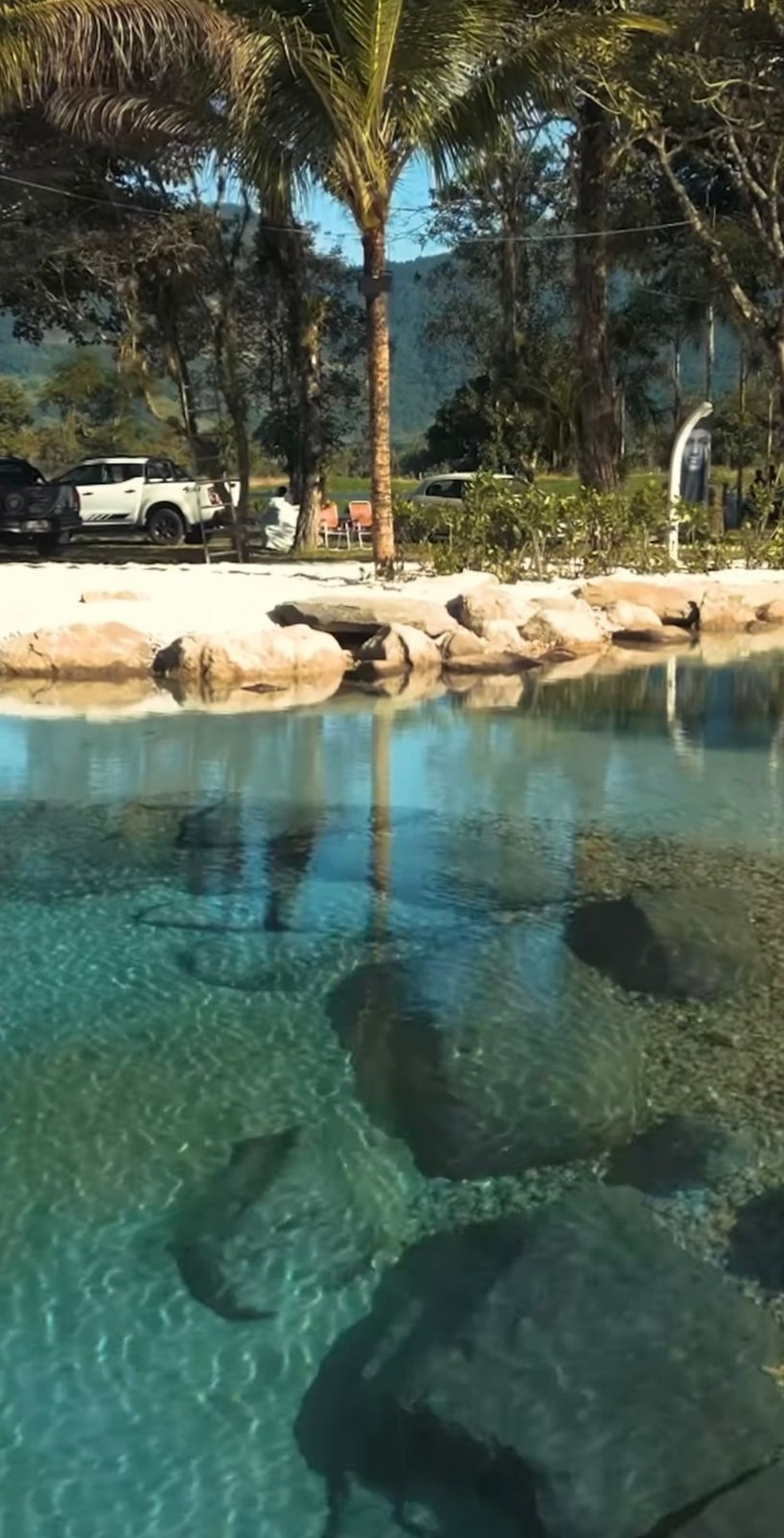 Veja fotos do lago artificial que Neymar está construindo em sua nova